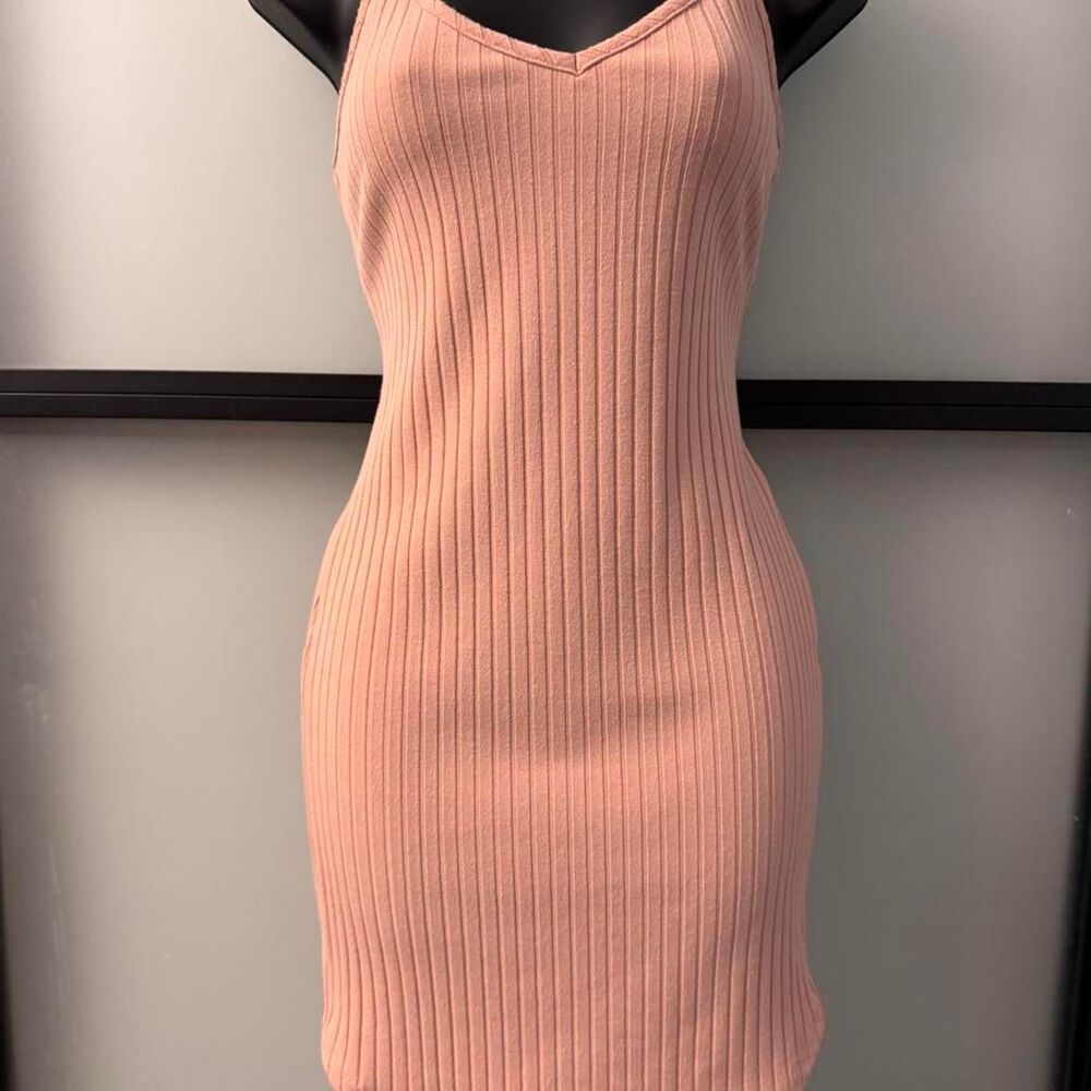 Forever 21 Ribbed Bodycon Mini Dress – Size M